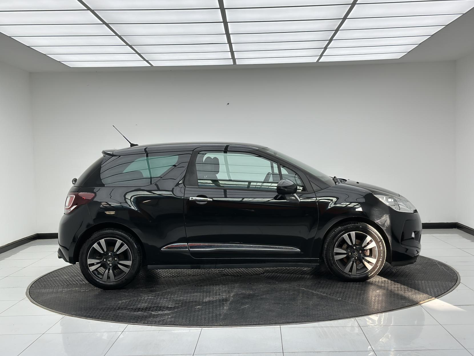 Citroen DS3 1.6 e-HDi DStyle Hatchback 3dr Diesel Manual Euro 5 (s/s) (90 ps)