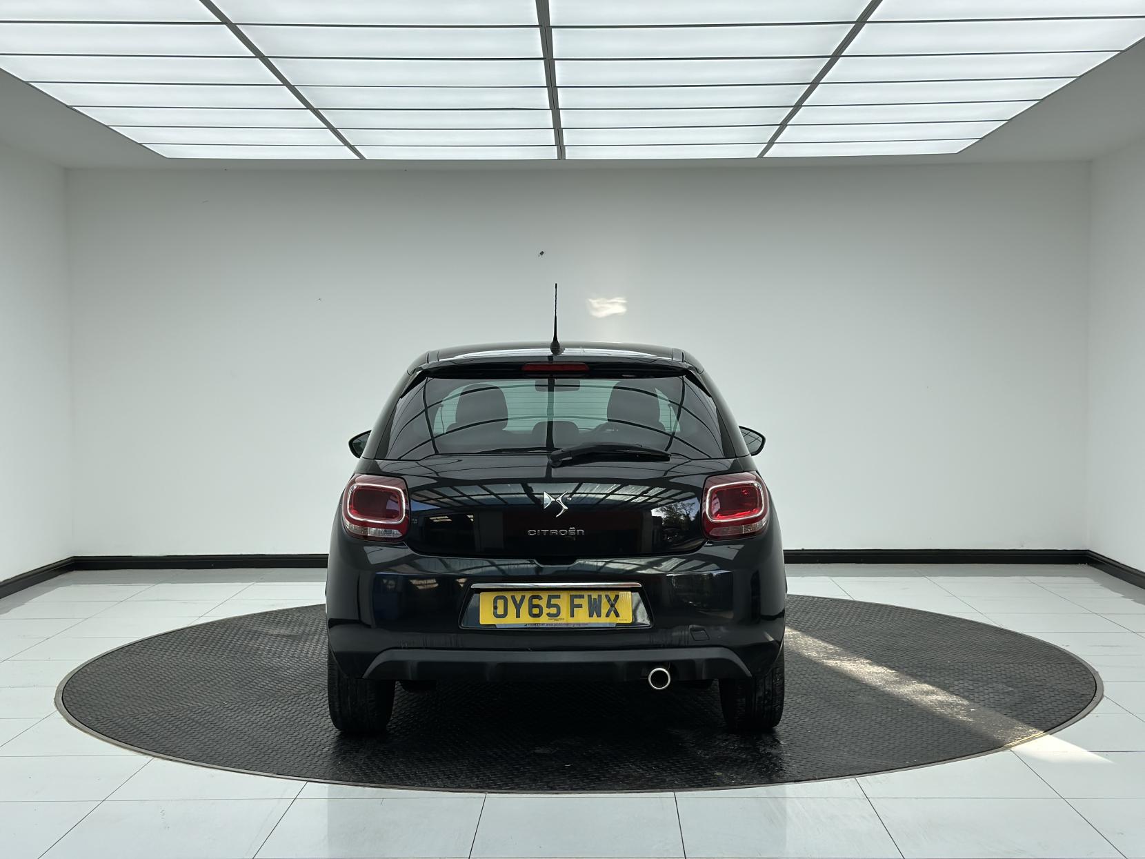 Citroen DS3 1.6 e-HDi DStyle Hatchback 3dr Diesel Manual Euro 5 (s/s) (90 ps)