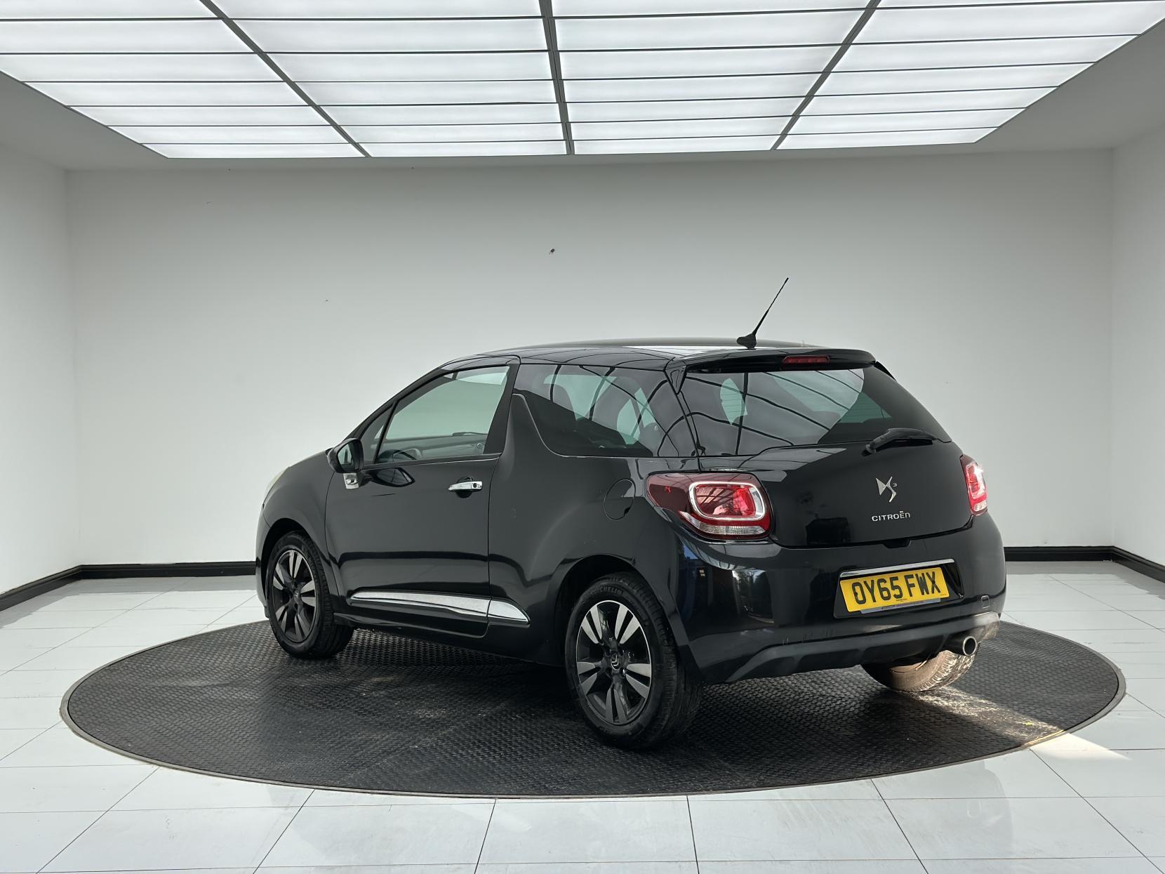 Citroen DS3 1.6 e-HDi DStyle Hatchback 3dr Diesel Manual Euro 5 (s/s) (90 ps)