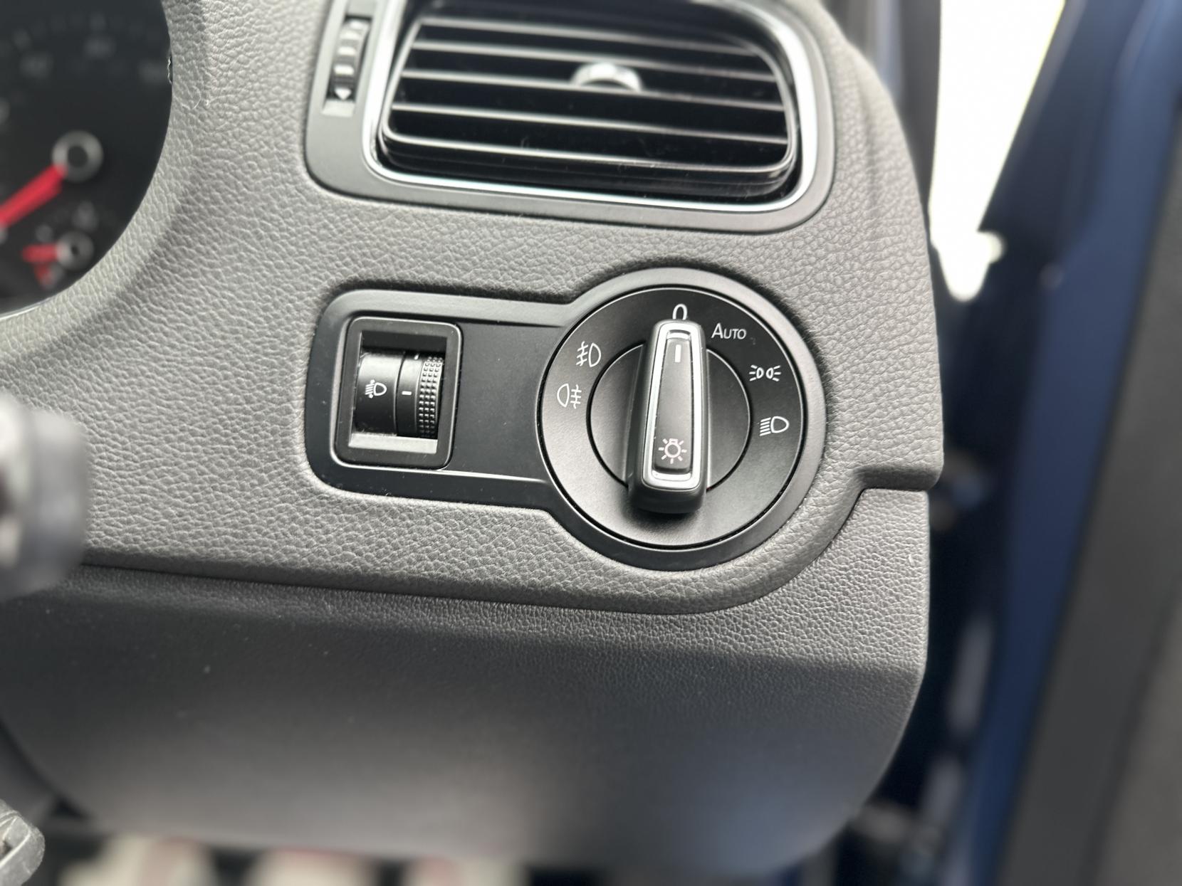 Volkswagen Polo 1.2 TSI BlueMotion Tech Match Edition Hatchback 5dr Petrol Manual Euro 6 (s/s) (90 ps)