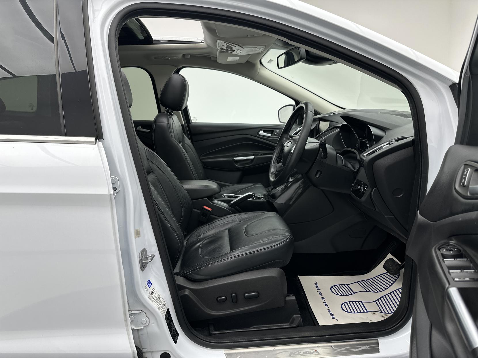 Ford Kuga 2.0 TDCi Titanium X Sport SUV 5dr Diesel Powershift AWD Euro 6 (s/s) (180 ps)