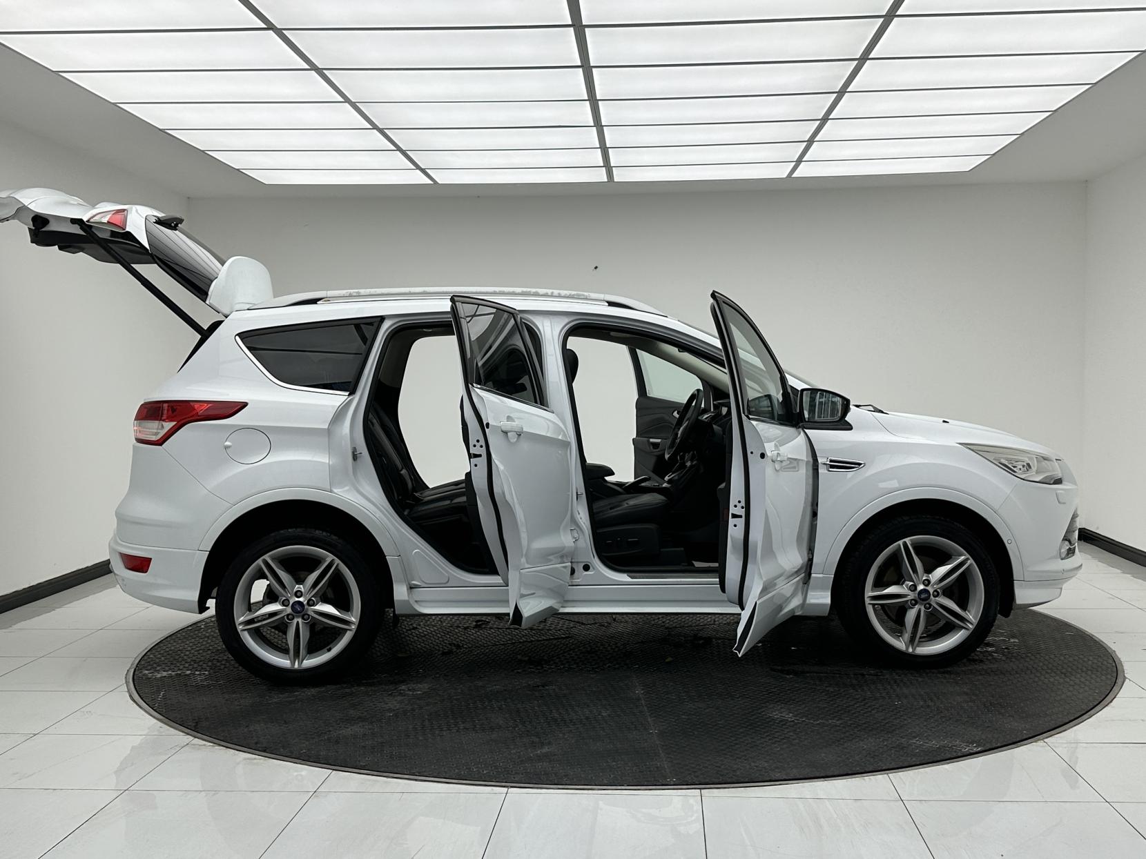 Ford Kuga 2.0 TDCi Titanium X Sport SUV 5dr Diesel Powershift AWD Euro 6 (s/s) (180 ps)