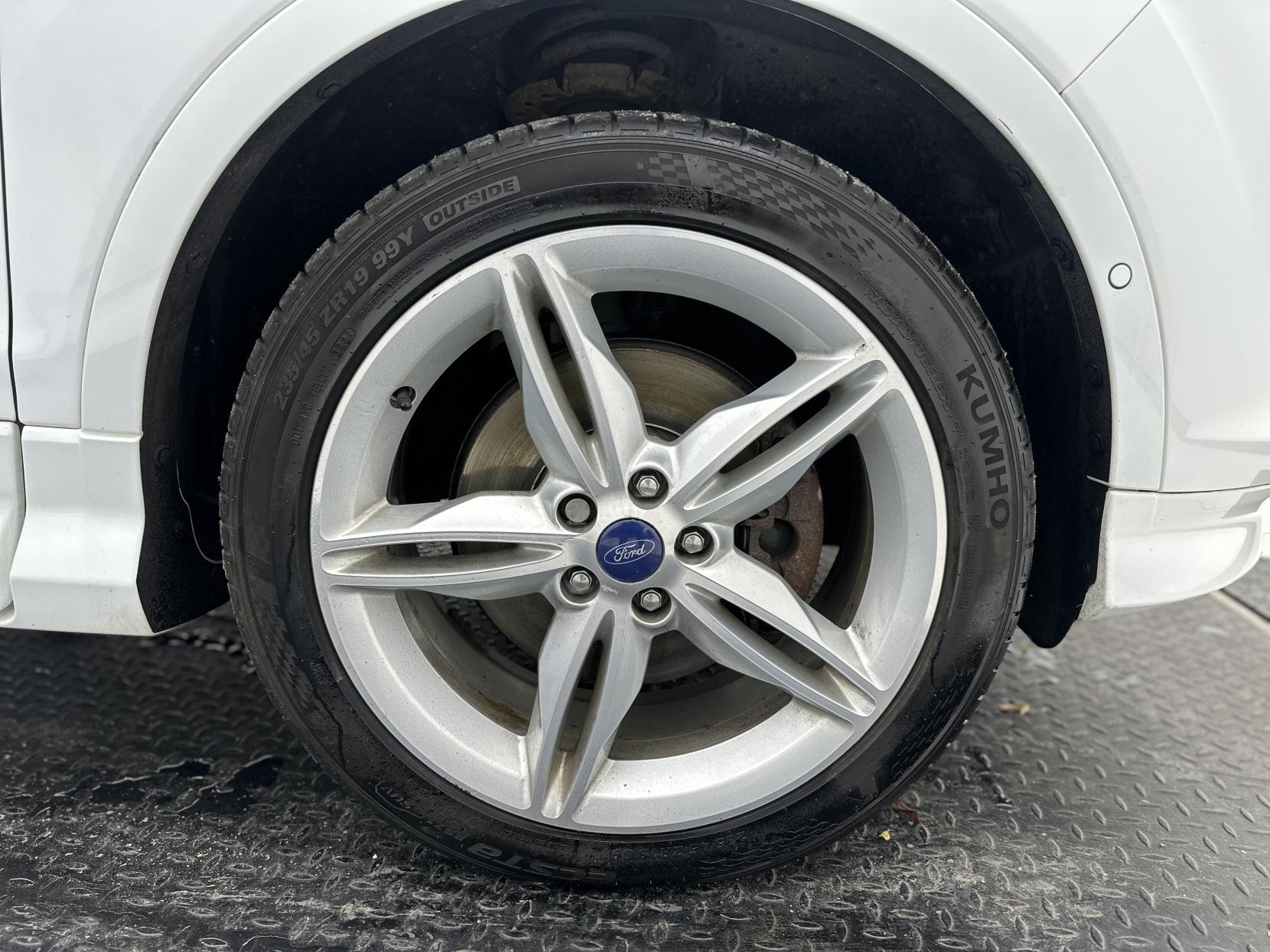 Ford Kuga 2.0 TDCi Titanium X Sport SUV 5dr Diesel Powershift AWD Euro 6 (s/s) (180 ps)