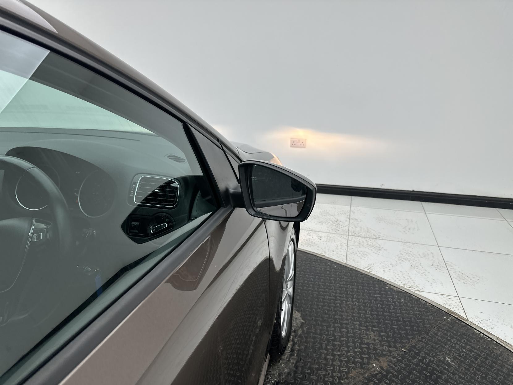 Volkswagen Polo 1.2 TSI BlueMotion Tech SE Hatchback 5dr Petrol Manual Euro 6 (s/s) (90 ps)