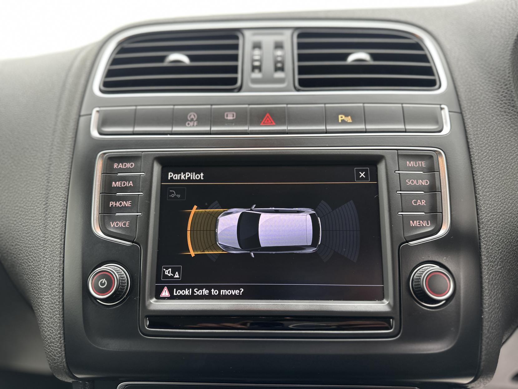 Volkswagen Polo 1.2 TSI BlueMotion Tech SE Hatchback 5dr Petrol Manual Euro 6 (s/s) (90 ps)