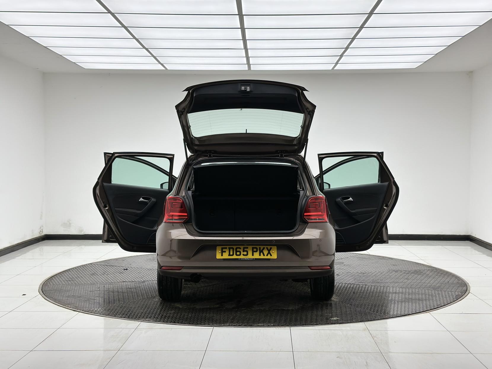 Volkswagen Polo 1.2 TSI BlueMotion Tech SE Hatchback 5dr Petrol Manual Euro 6 (s/s) (90 ps)