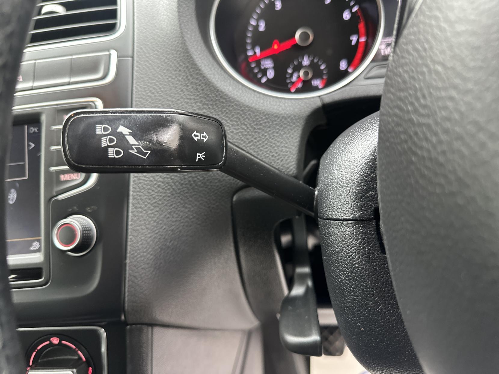 Volkswagen Polo 1.2 TSI BlueMotion Tech SE Hatchback 5dr Petrol Manual Euro 6 (s/s) (90 ps)