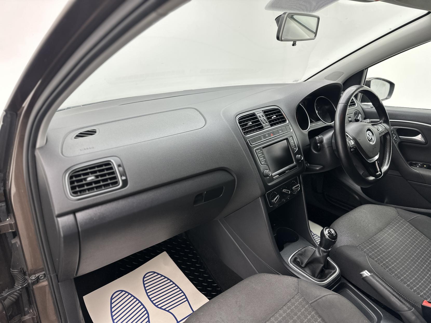 Volkswagen Polo 1.2 TSI BlueMotion Tech SE Hatchback 5dr Petrol Manual Euro 6 (s/s) (90 ps)