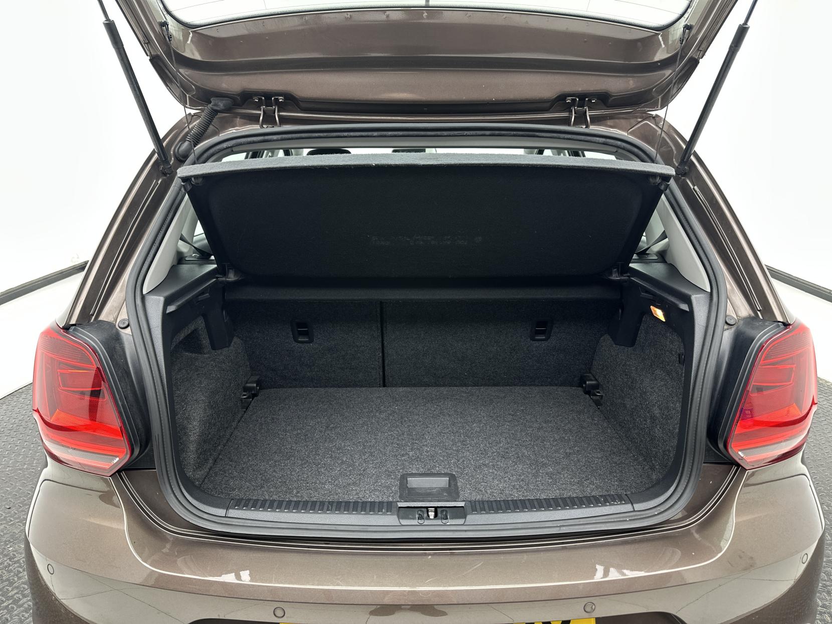 Volkswagen Polo 1.2 TSI BlueMotion Tech SE Hatchback 5dr Petrol Manual Euro 6 (s/s) (90 ps)