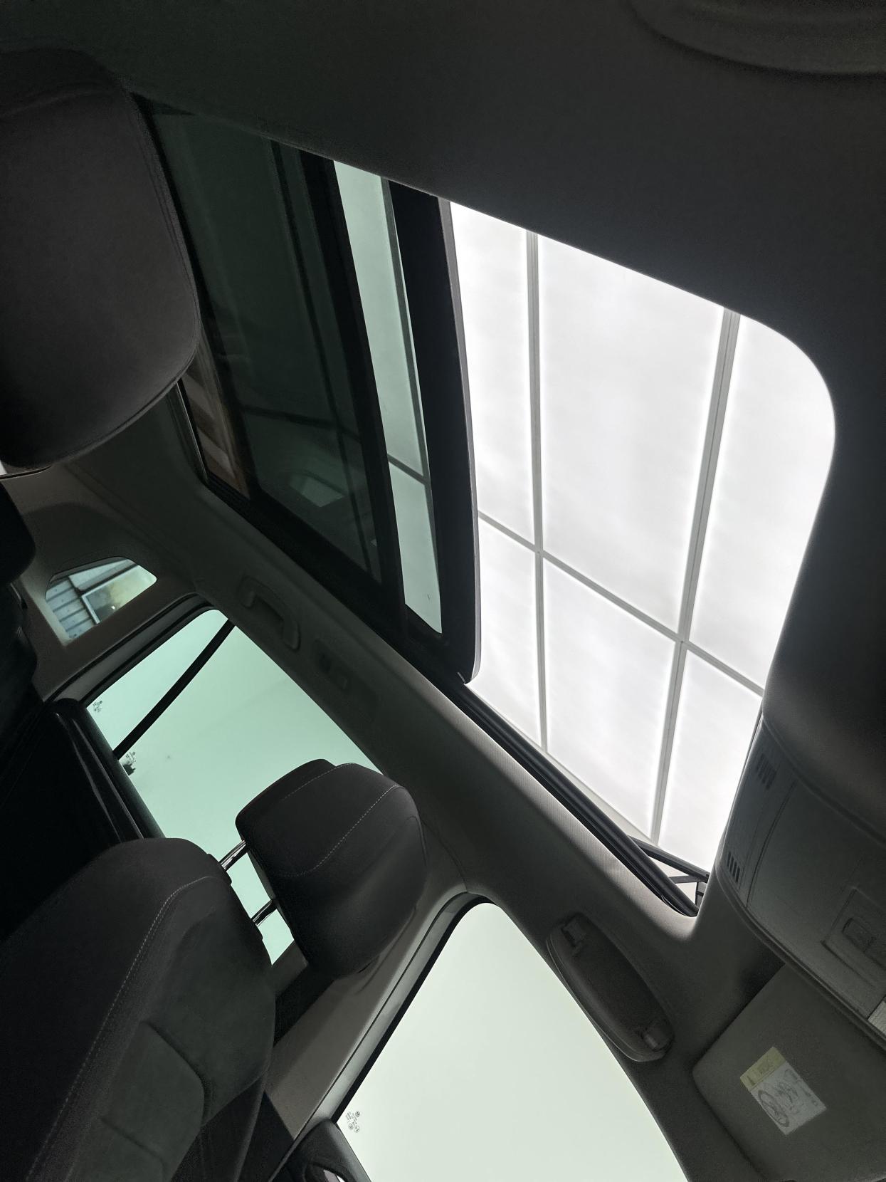 Volkswagen Tiguan 2.0 TDI SEL SUV 5dr Diesel DSG Euro 6 (s/s) (150 ps)