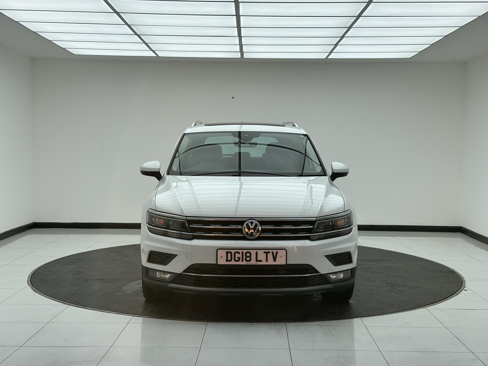 Volkswagen Tiguan 2.0 TDI SEL SUV 5dr Diesel DSG Euro 6 (s/s) (150 ps)