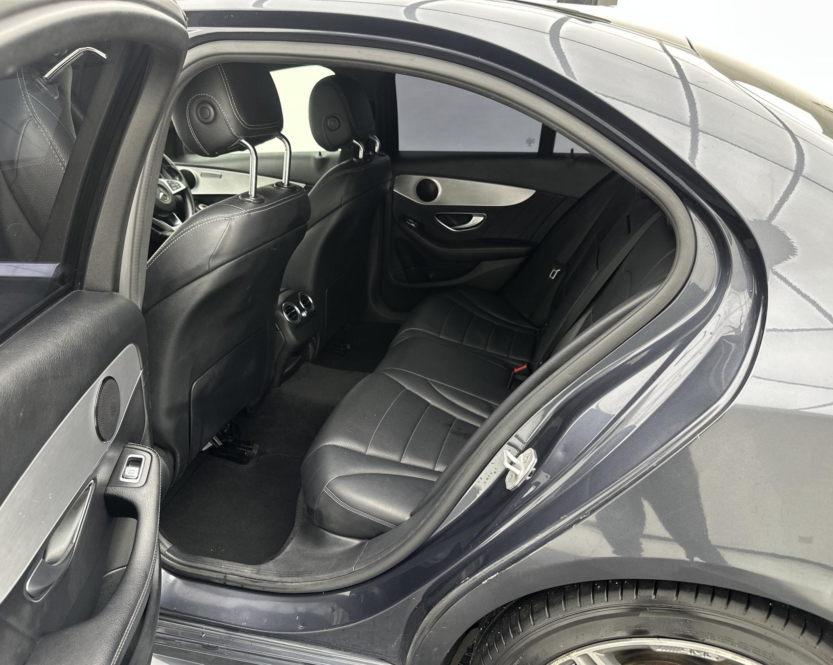 Mercedes-Benz C Class 2.1 C220d AMG Line Saloon 4dr Diesel 7G-Tronic+ Euro 6 (s/s) (170 ps)