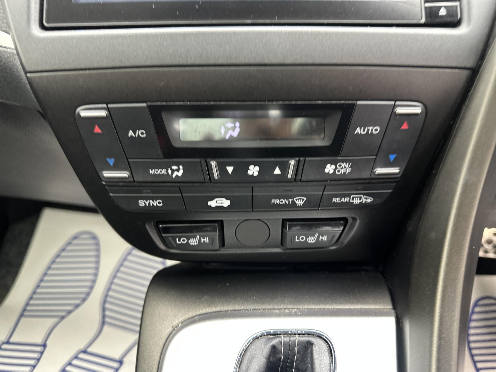Honda Civic 1.8 i-VTEC SR Hatchback 5dr Petrol Auto Euro 6 (142 ps)