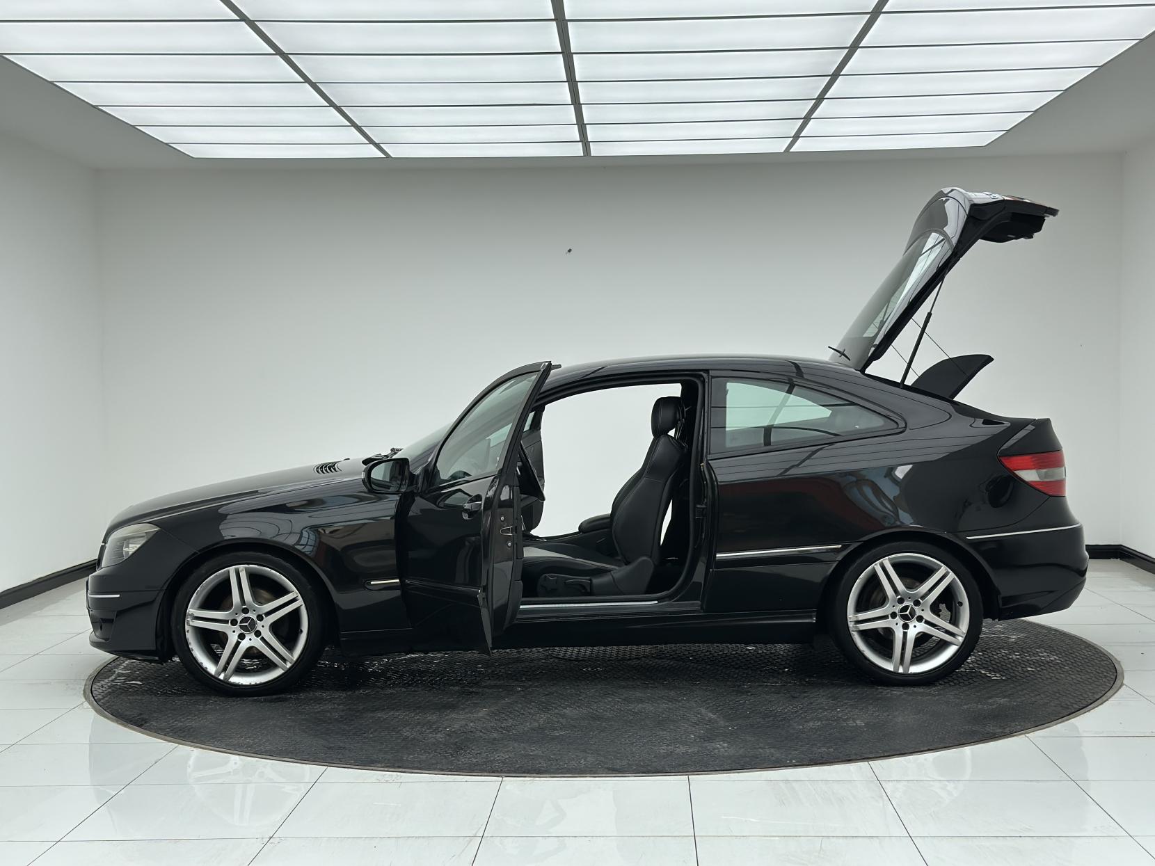 Mercedes-Benz CLC Class 1.8 CLC180K Sport Coupe 3dr Petrol Auto Euro 4 (143 ps)
