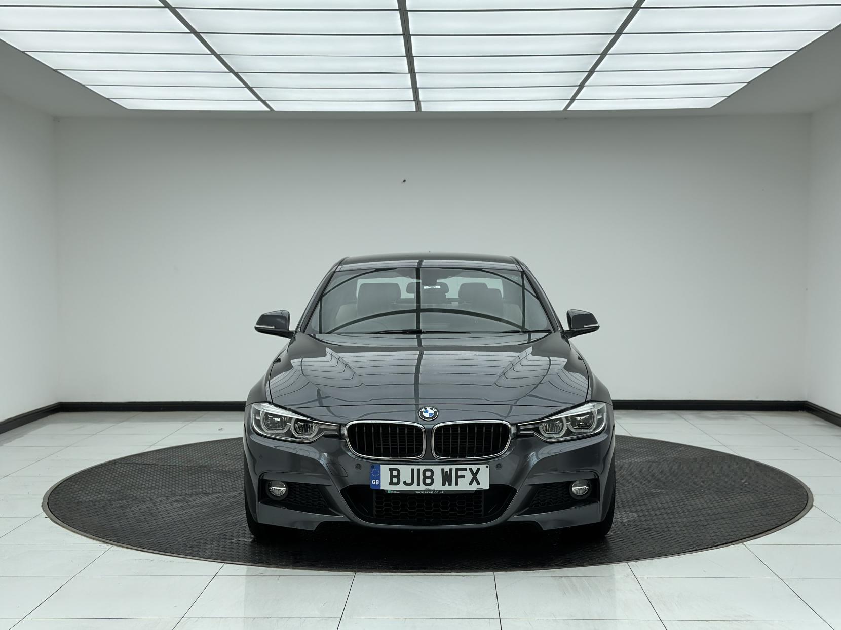BMW 3 Series 2.0 330e 7.6kWh M Sport Saloon 4dr Petrol Plug-in Hybrid Auto Euro 6 (s/s) (252 ps)
