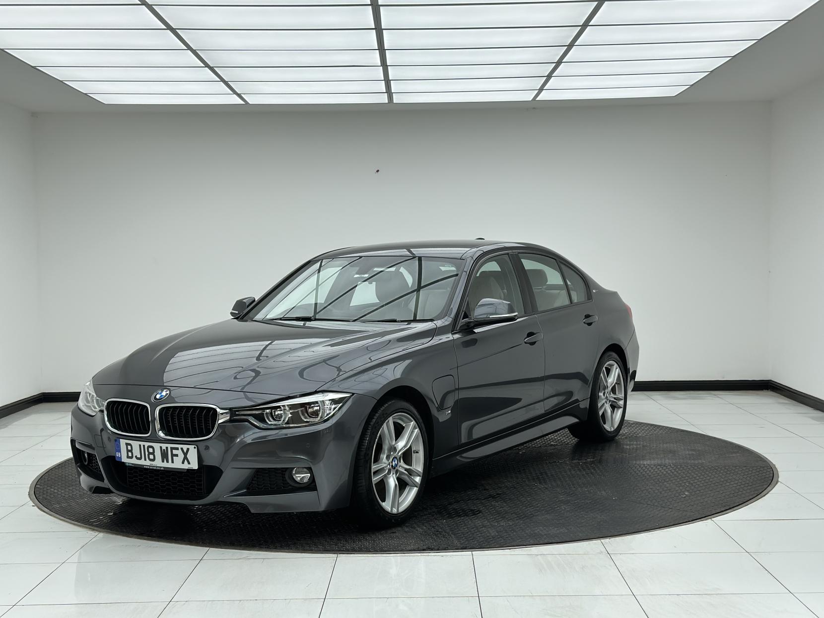 BMW 3 Series 2.0 330e 7.6kWh M Sport Saloon 4dr Petrol Plug-in Hybrid Auto Euro 6 (s/s) (252 ps)
