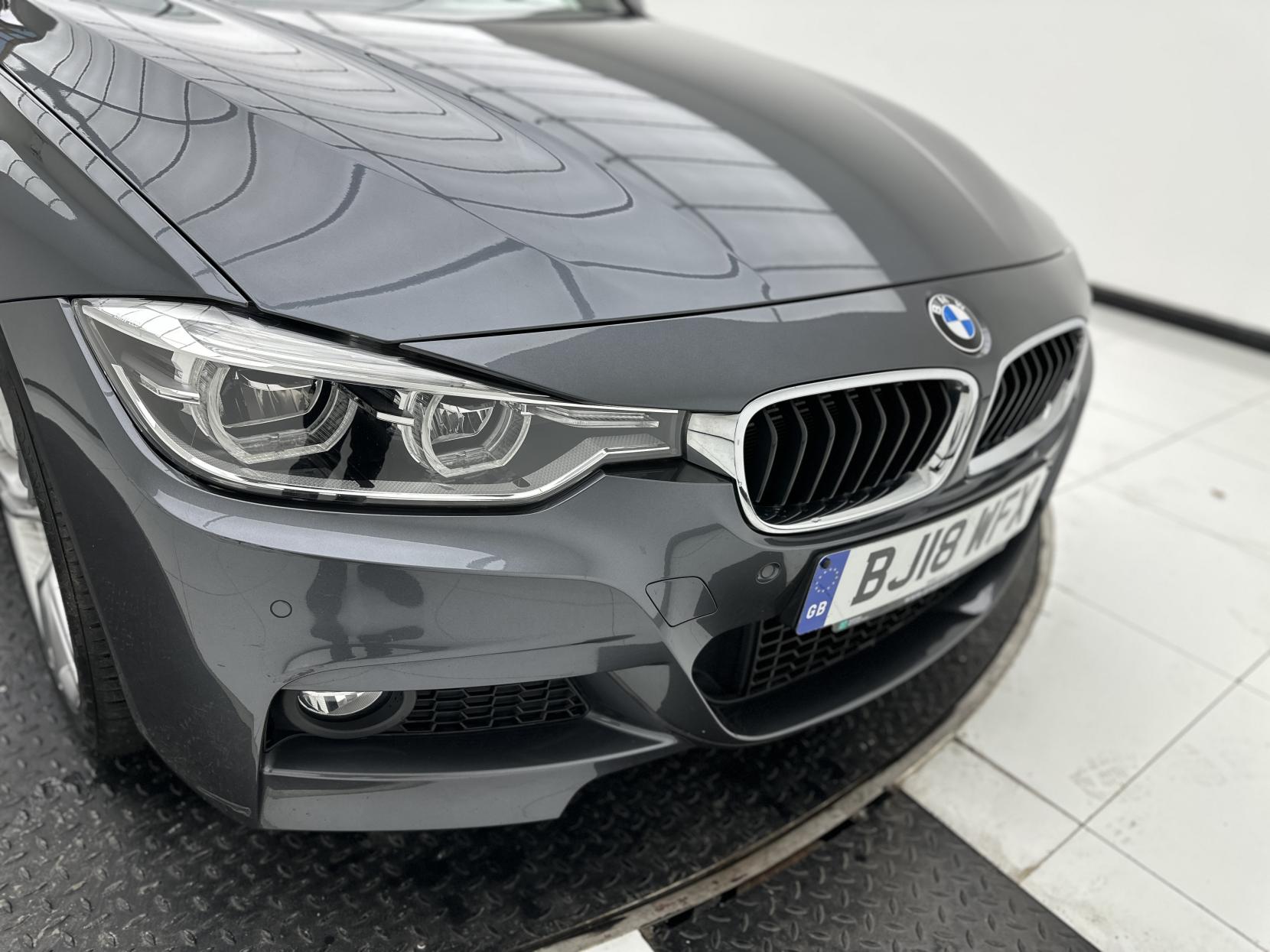 BMW 3 Series 2.0 330e 7.6kWh M Sport Saloon 4dr Petrol Plug-in Hybrid Auto Euro 6 (s/s) (252 ps)