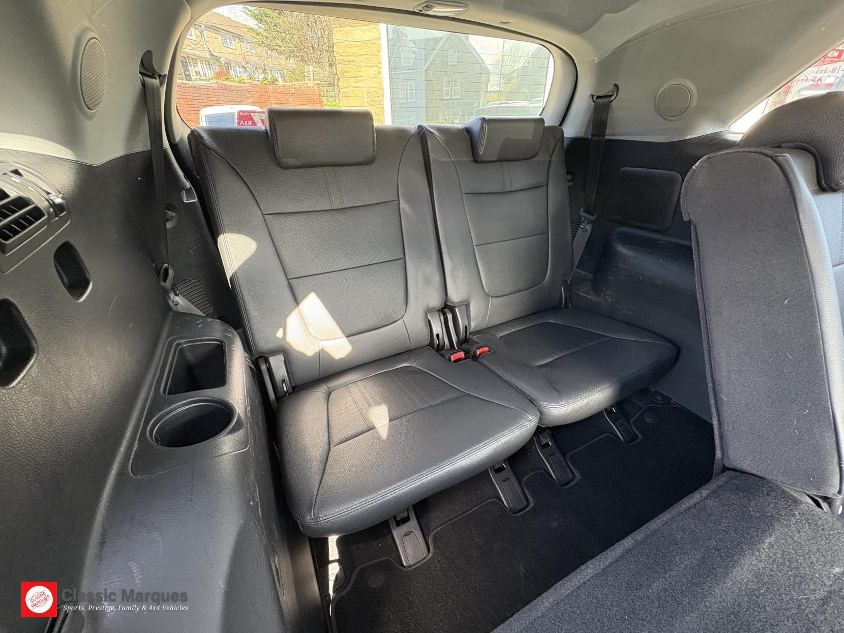 Kia Sorento 2.2 CRDi KX-2 SUV 5dr Diesel Manual AWD Euro 5 (194 bhp)