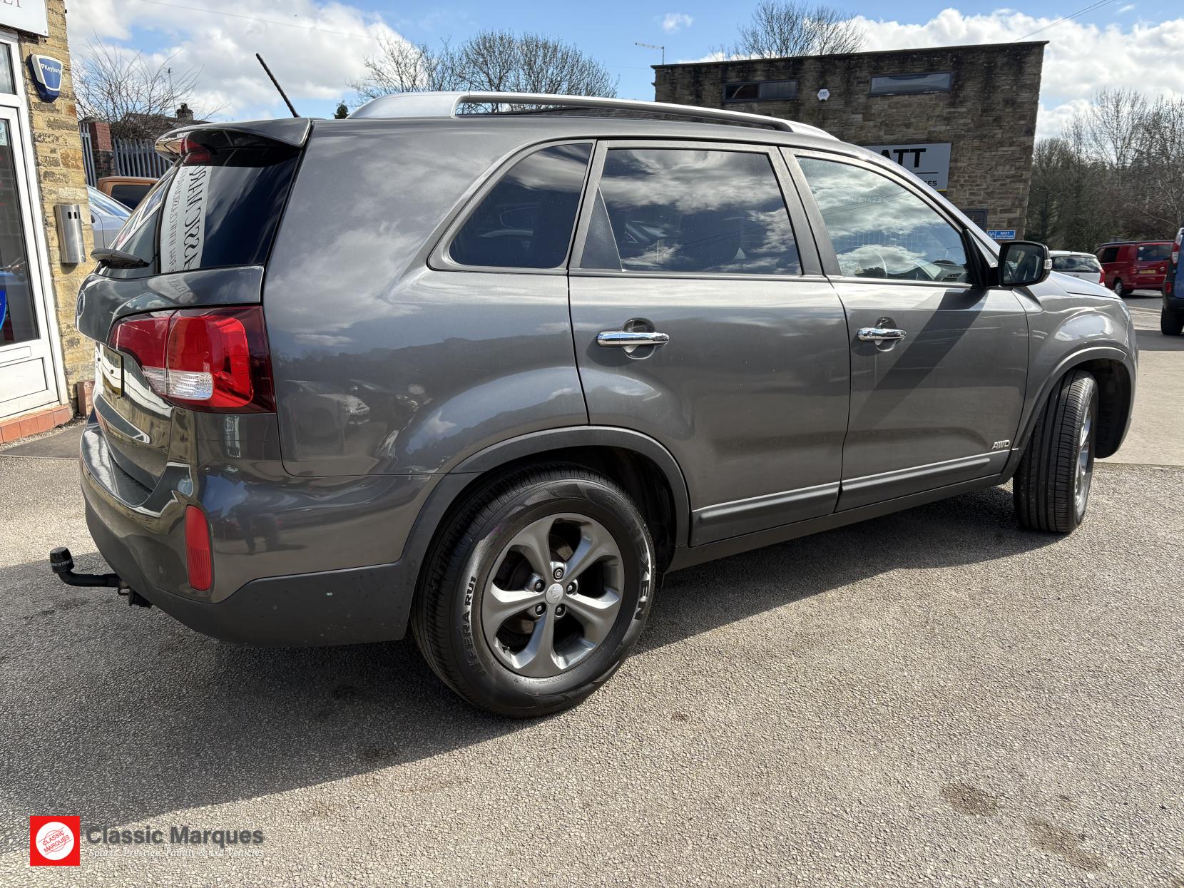 Kia Sorento 2.2 CRDi KX-2 SUV 5dr Diesel Manual AWD Euro 5 (194 bhp)