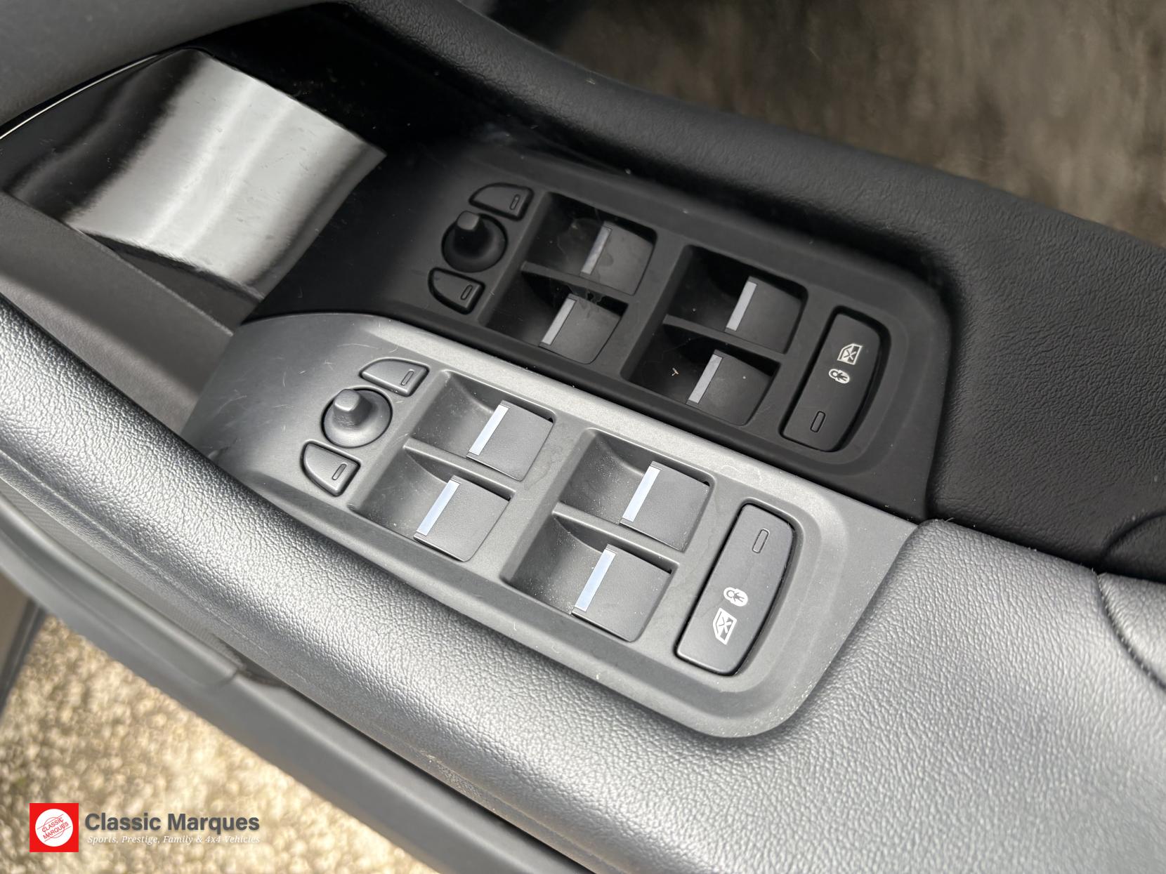 Jaguar I-PACE 400 90kWh S SUV 5dr Electric Auto 4WD (400 ps)