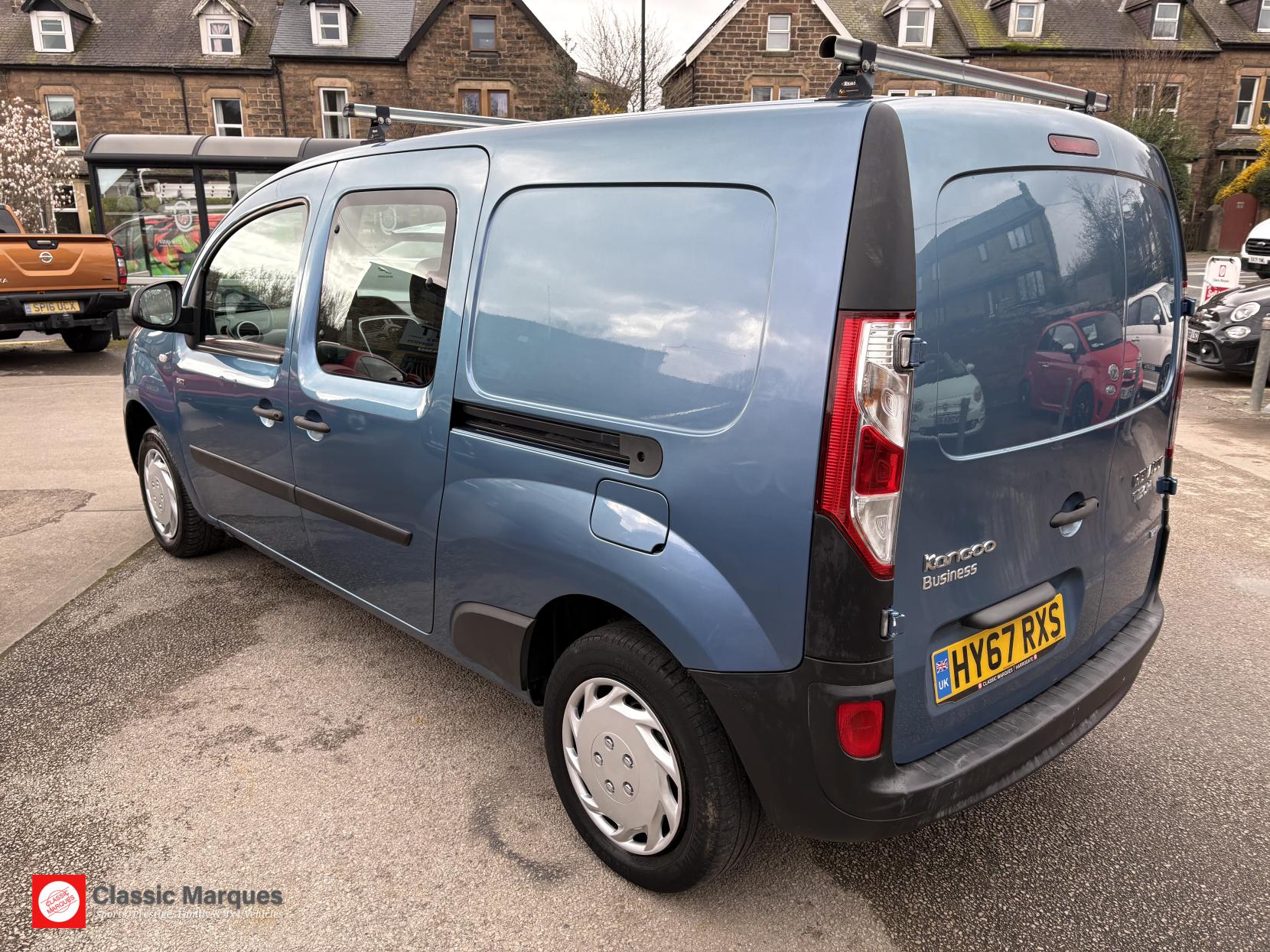 Renault Kangoo Maxi ZE 33kWh Business Crew Van Cab 6dr Electric Auto L3 H1 (i) (60 ps)