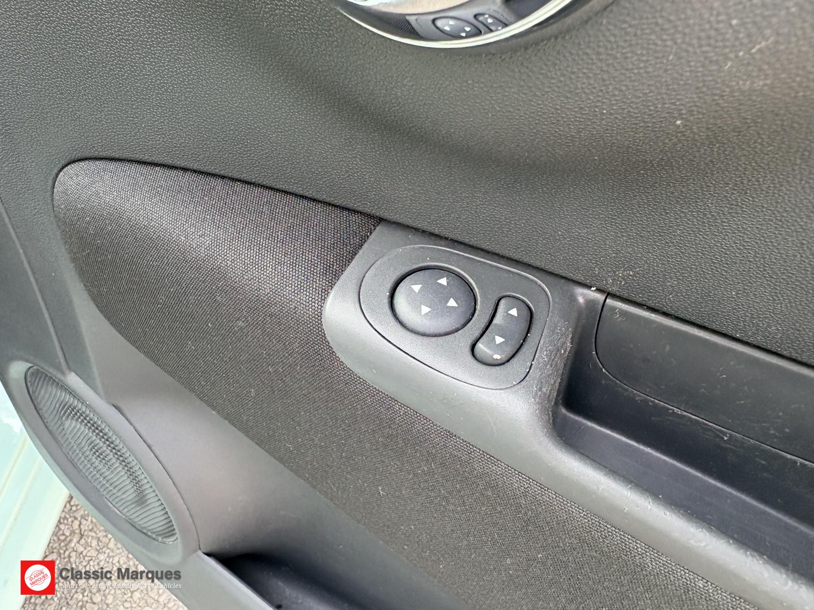 Fiat 500 1.2 Lounge Hatchback 3dr Petrol Manual Euro 6 (s/s) (69 bhp)