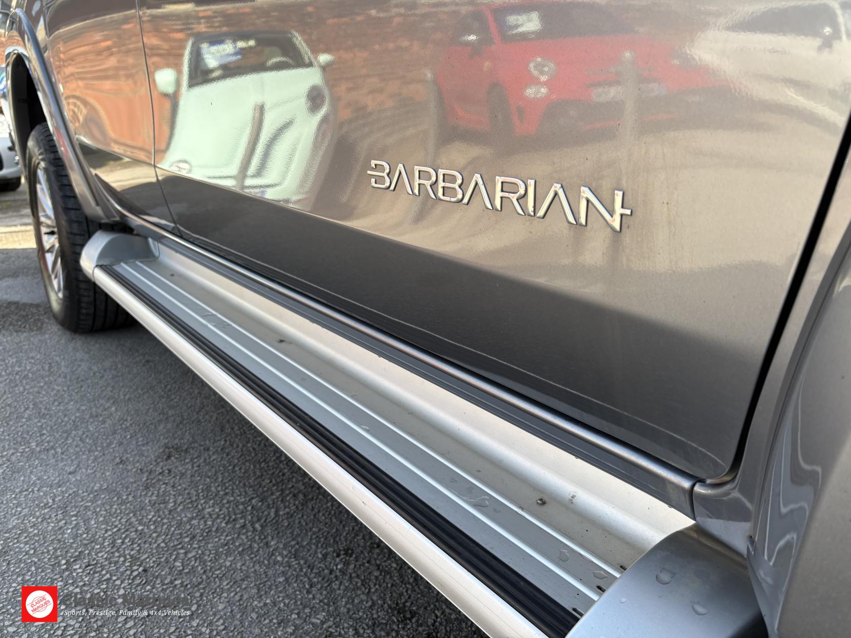 Mitsubishi L200 2.4 DI-D DC Barbarian Pickup Double Cab 4dr Diesel Manual 4WD Euro 6 (178 ps)