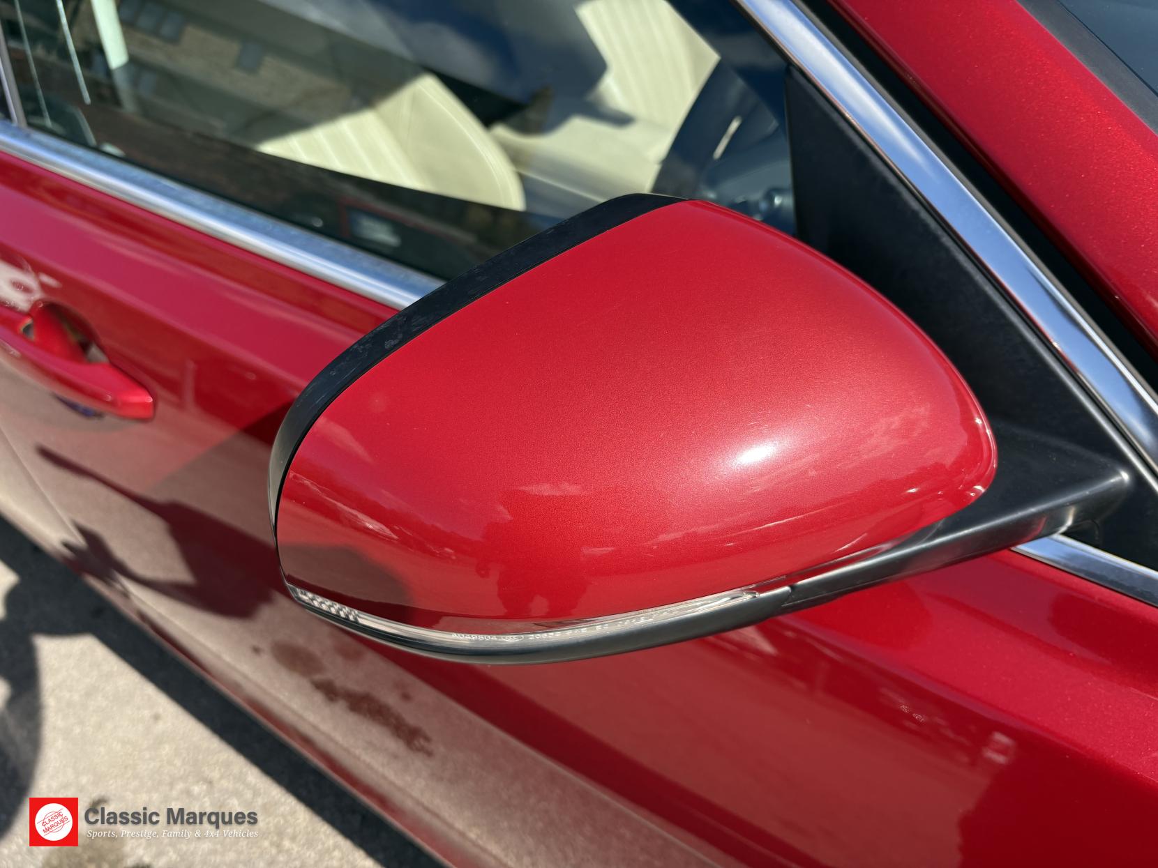 Jaguar XF 2.0d Portfolio Saloon 4dr Diesel Auto AWD Euro 6 (s/s) (180 ps)