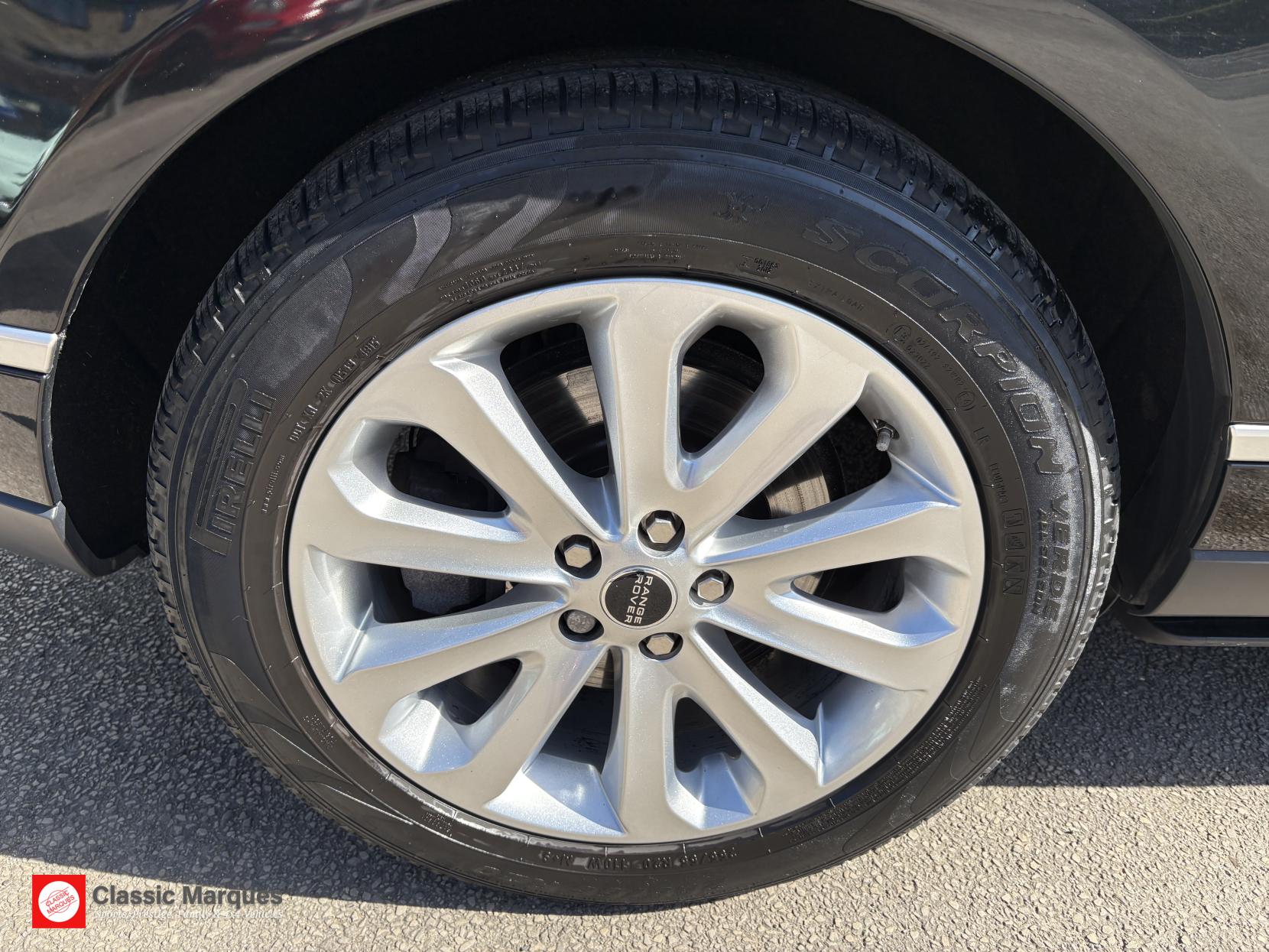 Land Rover Range Rover 3.0 TD V6 Vogue SUV 5dr Diesel Auto 4WD Euro 6 (s/s) (258 ps)