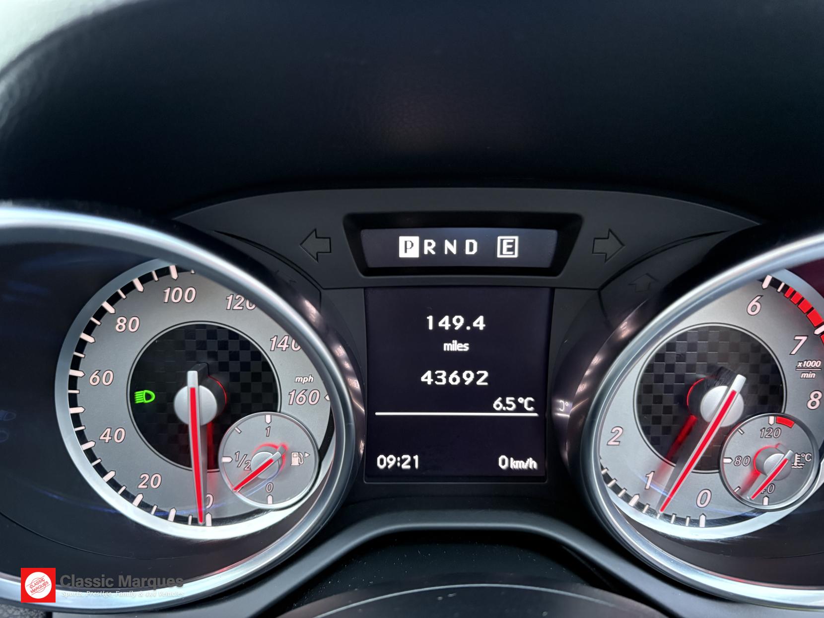 Mercedes-Benz SLK 1.8 SLK200 BlueEfficiency AMG Sport Convertible 2dr Petrol G-Tronic+ Euro 5 (s/s) (184 ps)