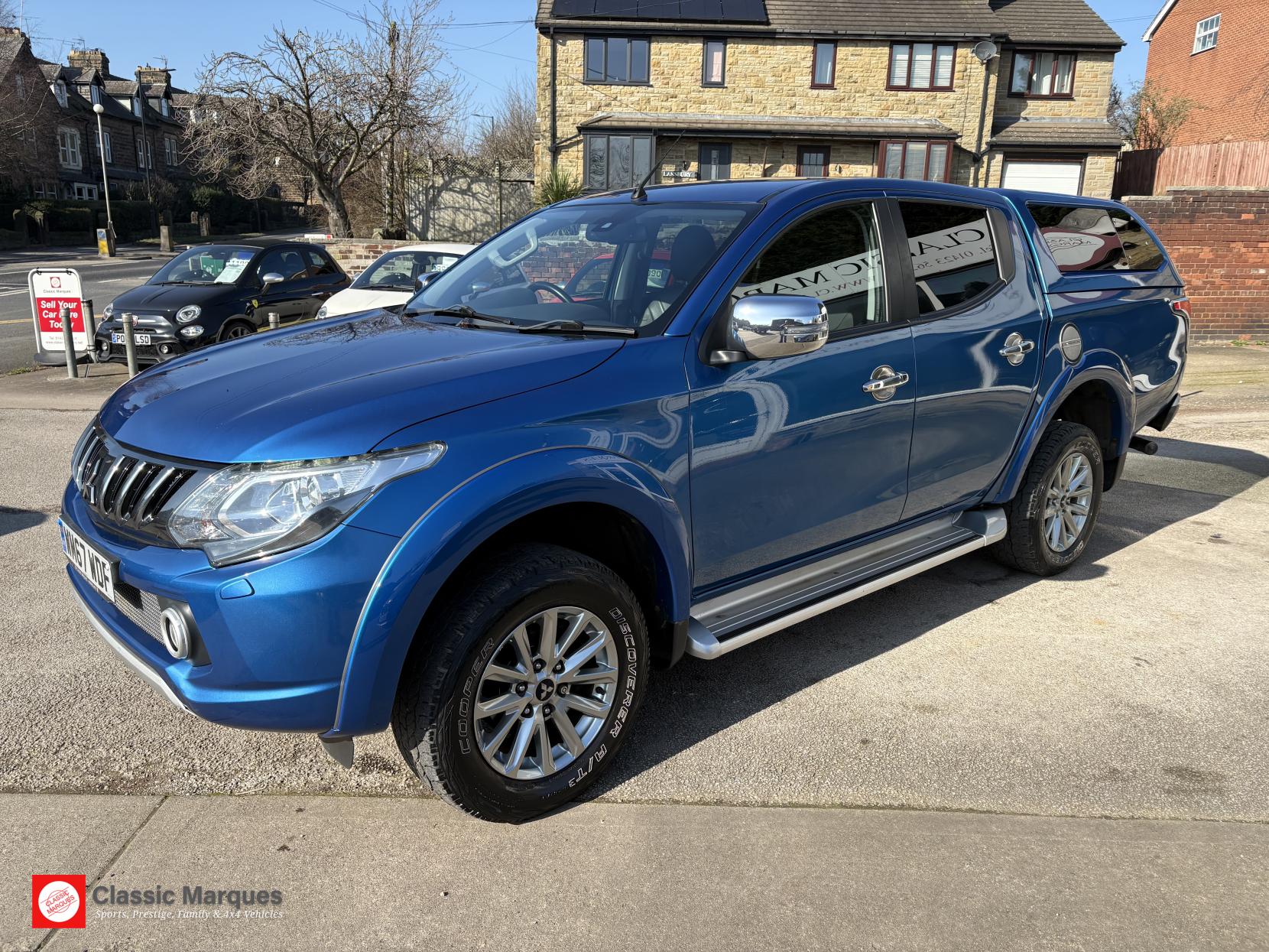 Mitsubishi L200 2.4 DI-D DC Barbarian Pickup Double Cab 4dr Diesel Manual 4WD Euro 6 (178 ps)