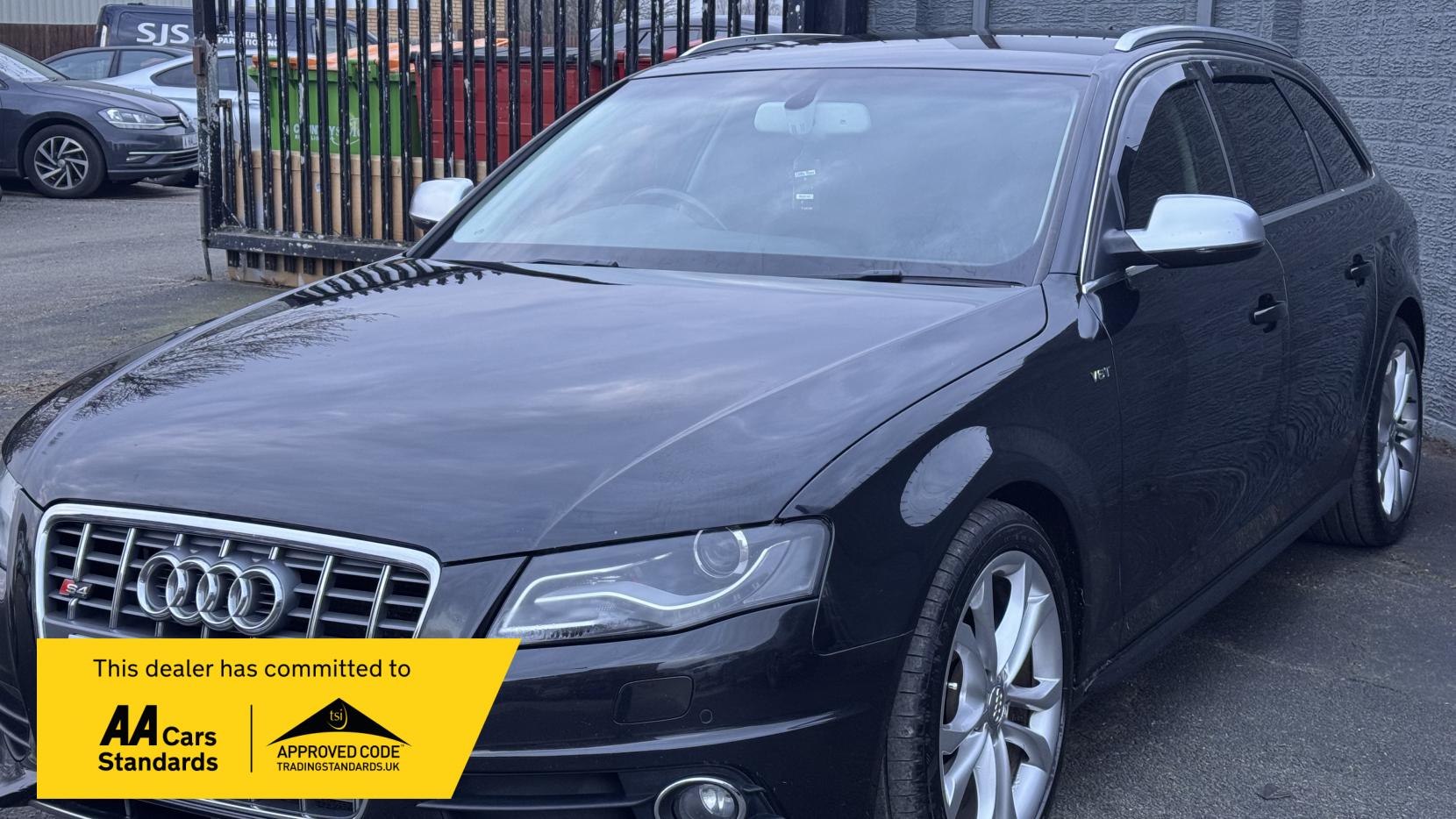 Audi S4 Avant 3.0 TFSI V6 Estate 5dr Petrol S Tronic quattro Euro 5 (333 ps)