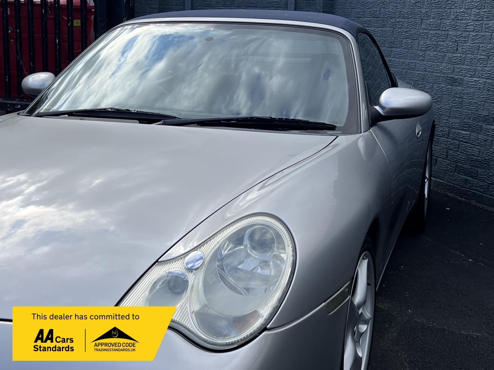 Porsche 911 3.6 996 Carrera 2 Cabriolet 2dr Petrol Manual (269 g/km, 315 bhp)