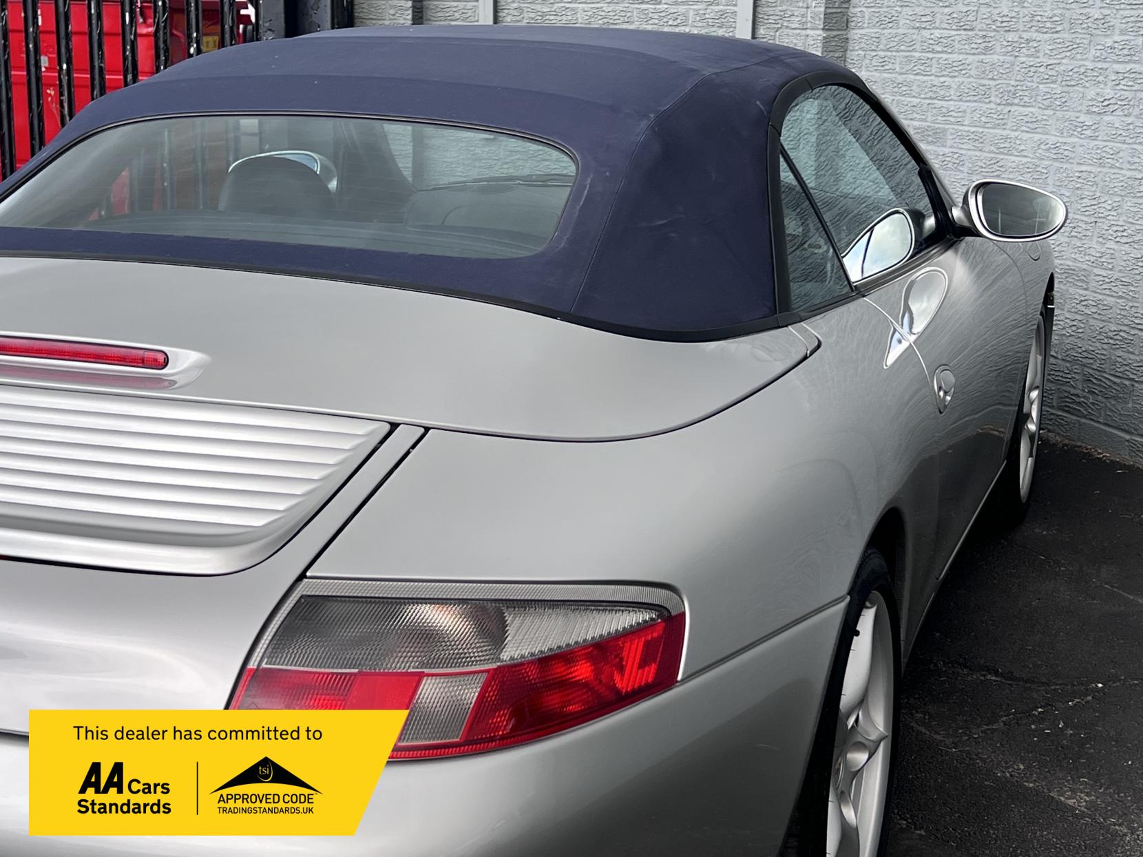 Porsche 911 3.6 996 Carrera 2 Cabriolet 2dr Petrol Manual (269 g/km, 315 bhp)