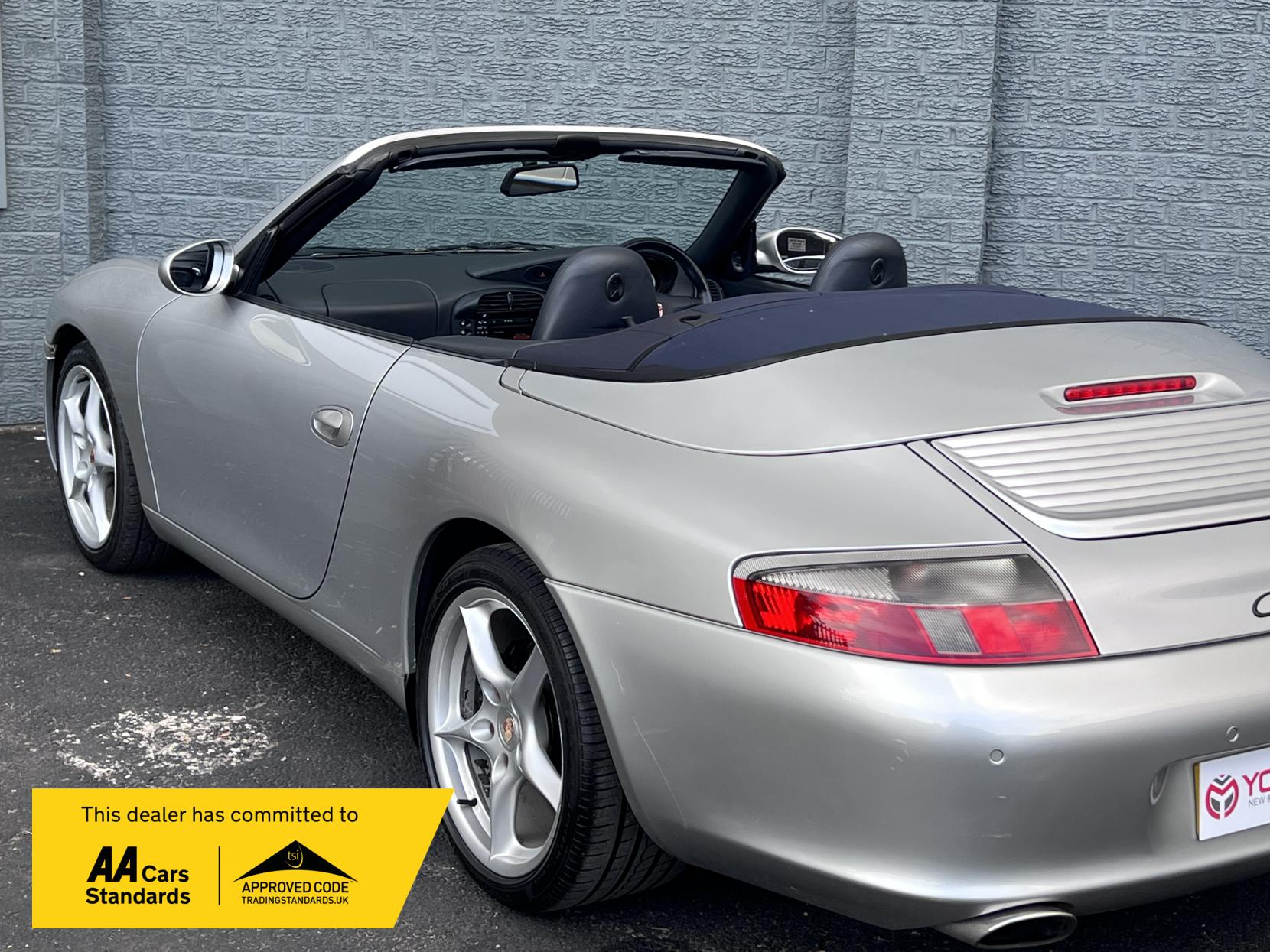 Porsche 911 3.6 996 Carrera 2 Cabriolet 2dr Petrol Manual (269 g/km, 315 bhp)