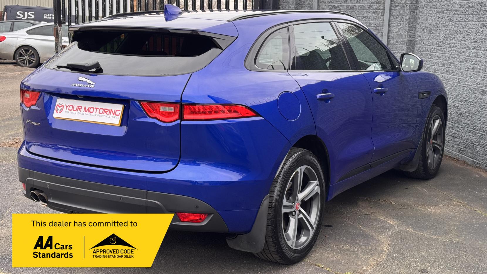 Jaguar F-PACE 2.0 D180 R-Sport SUV 5dr Diesel Auto Euro 6 (s/s) (180 ps)