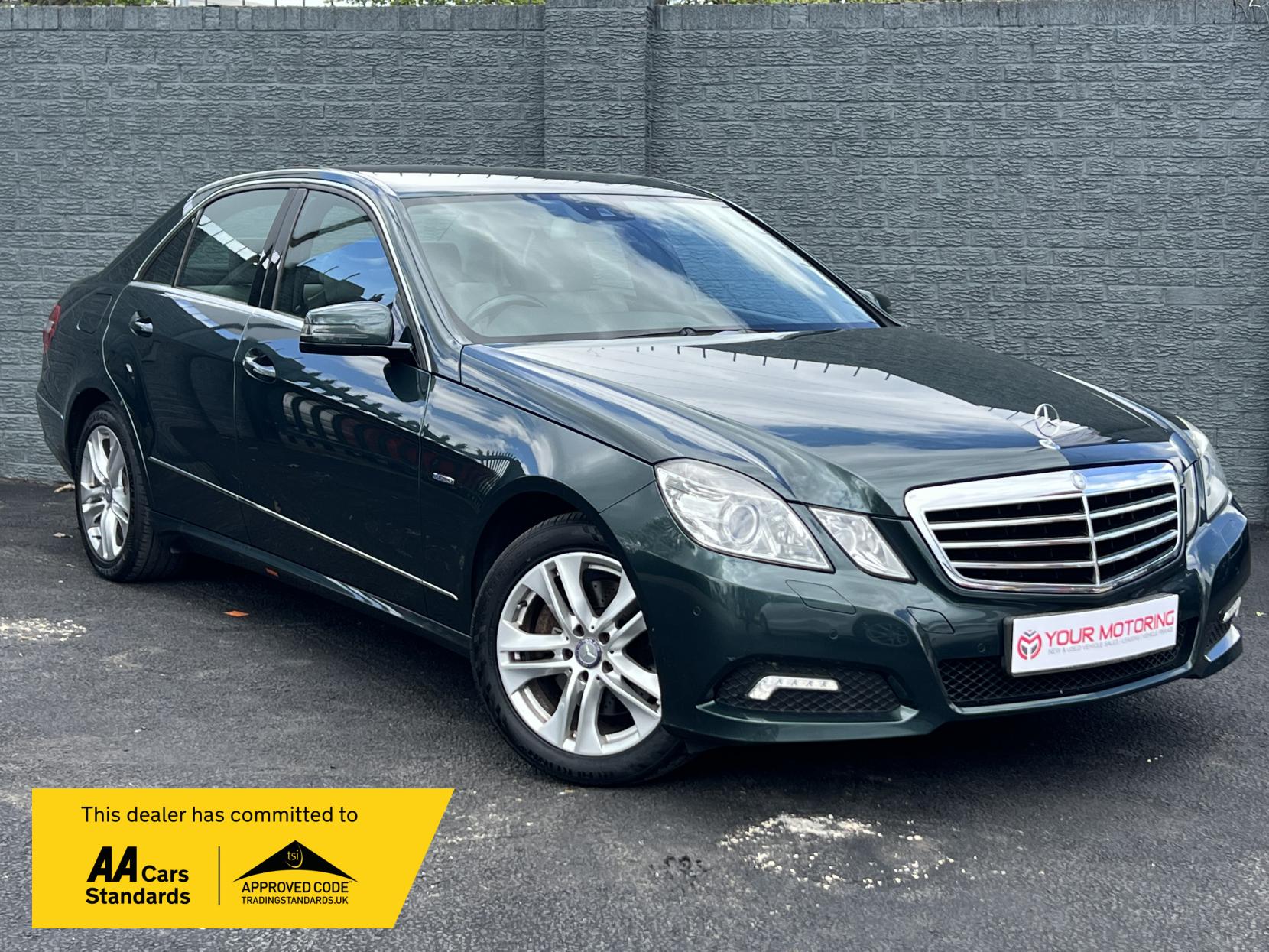 Mercedes-Benz E Class 1.8 E250 CGI BlueEfficiency Avantgarde Saloon 4dr Petrol Tiptronic Euro 5 (204 ps)