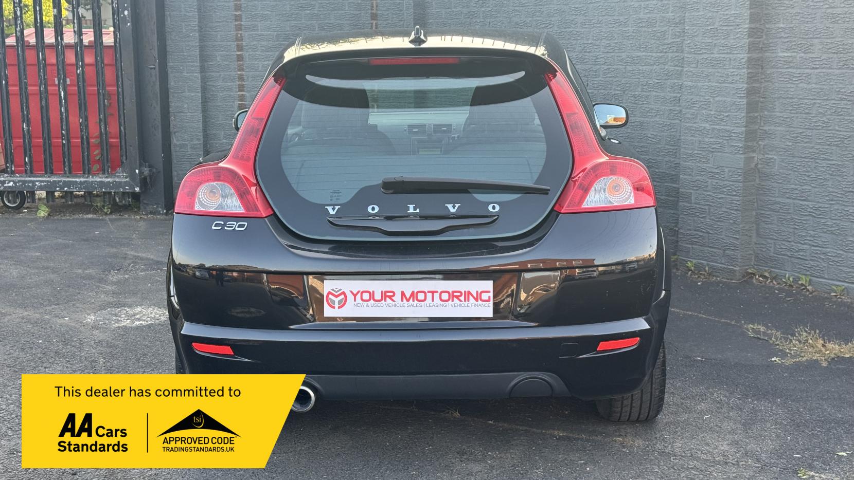 Volvo C30 1.6D R-Design Sport Coupe 2dr Diesel Manual (129 g/km, 108 bhp)