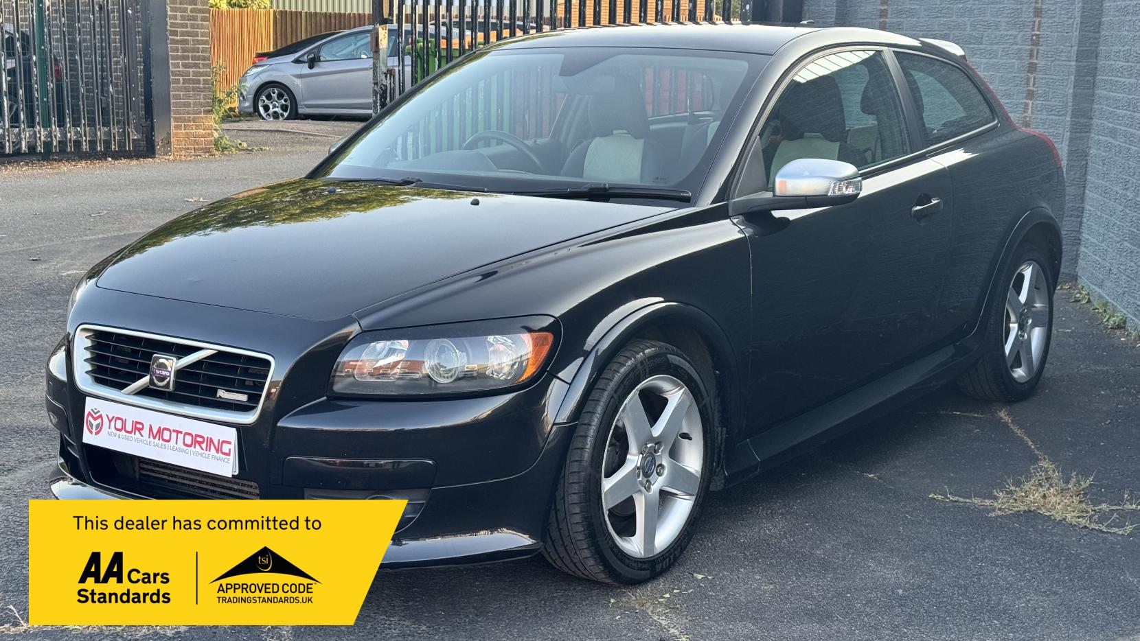 Volvo C30 1.6D R-Design Sport Coupe 2dr Diesel Manual (129 g/km, 108 bhp)