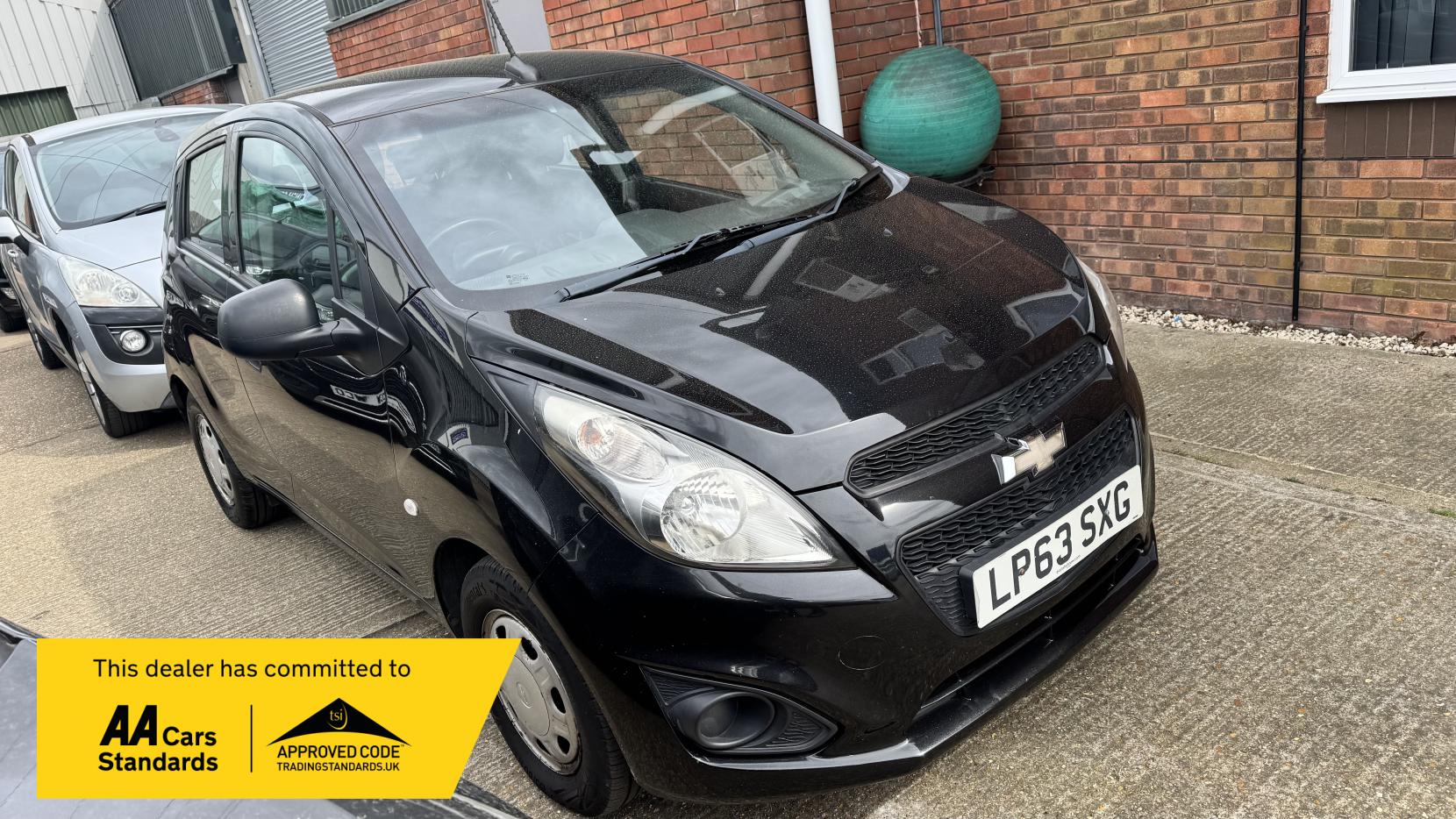 Chevrolet Spark 1.0i LS Hatchback 5dr Petrol Manual Euro 5 (Non a/c) (68 ps)
