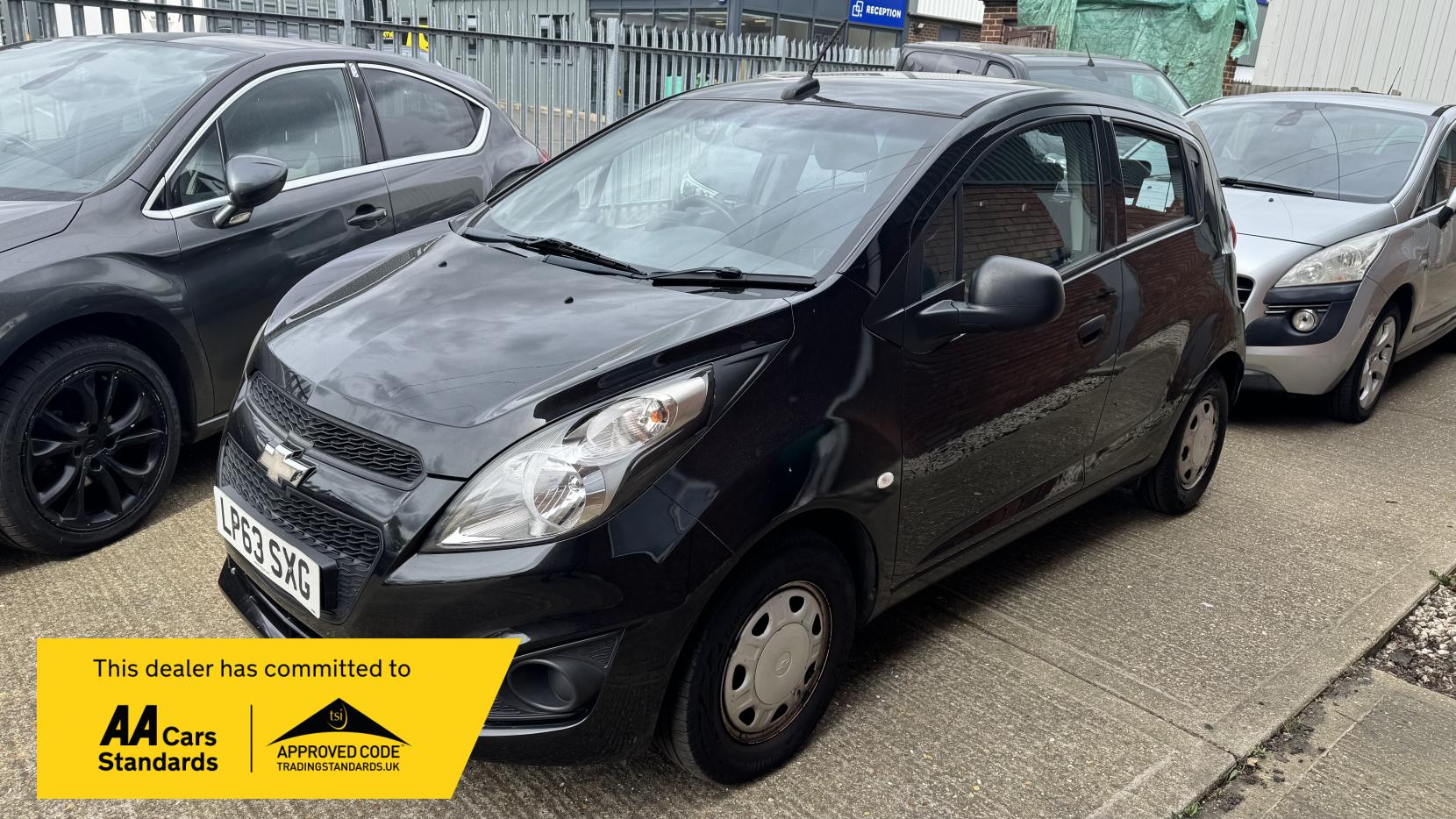 Chevrolet Spark 1.0i LS Hatchback 5dr Petrol Manual Euro 5 (Non a/c) (68 ps)