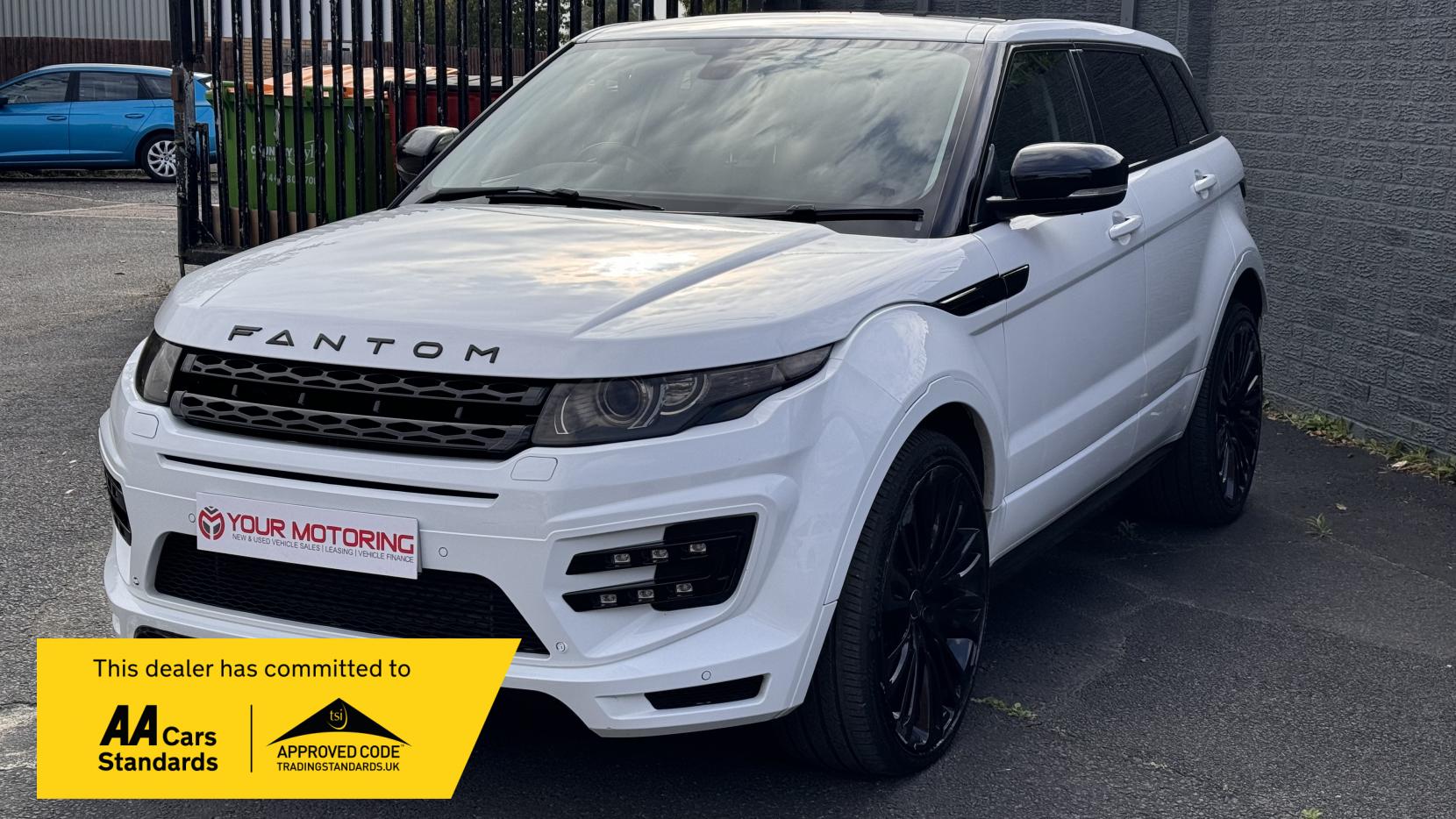 Land Rover Range Rover Evoque 2.2 SD4 Dynamic SUV 5dr Diesel Auto 4WD Euro 5 (190 ps)