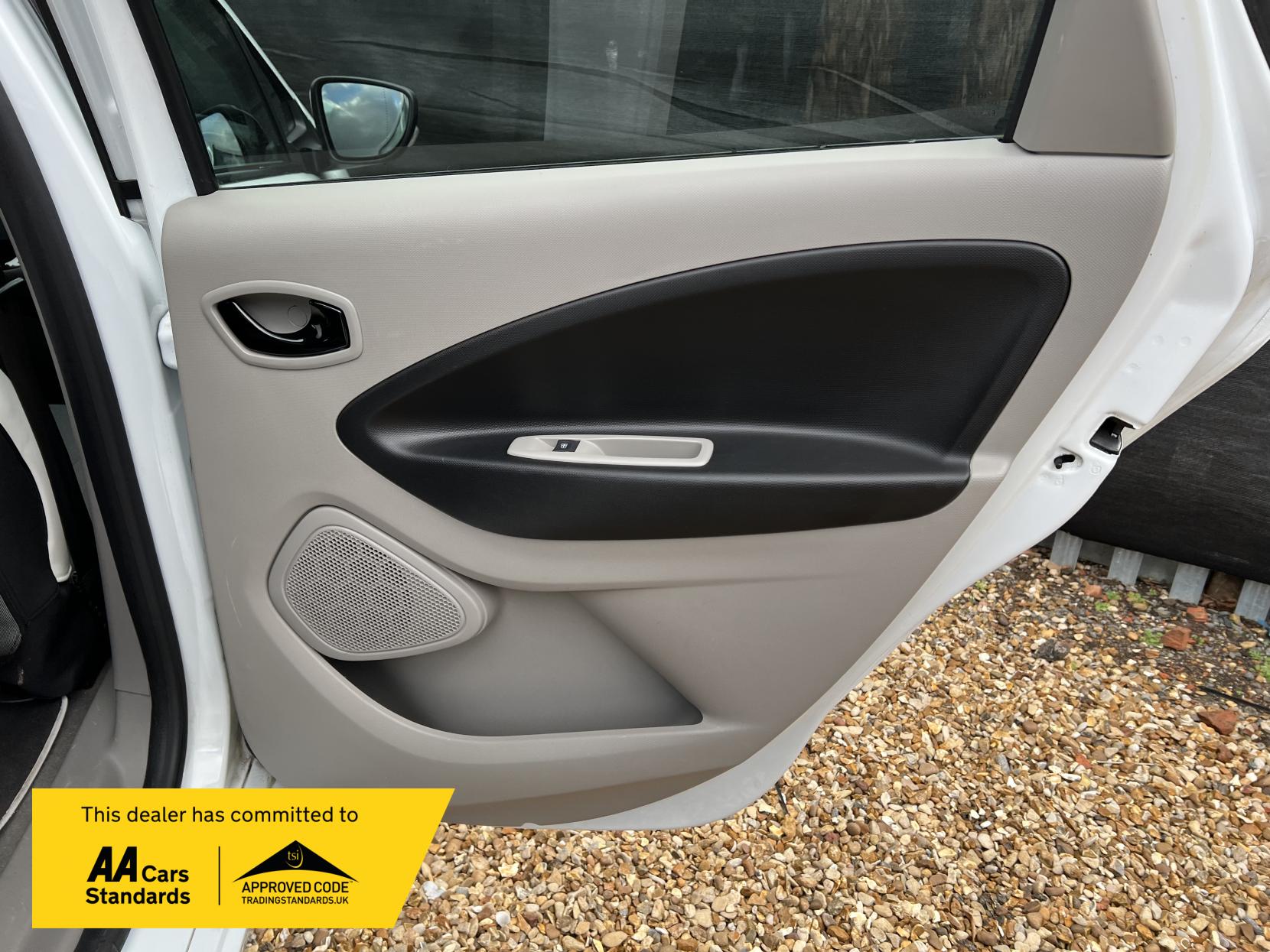 Renault Zoe 22kWh Dynamique Nav Hatchback 5dr Electric Auto (Battery Lease) (88 bhp)