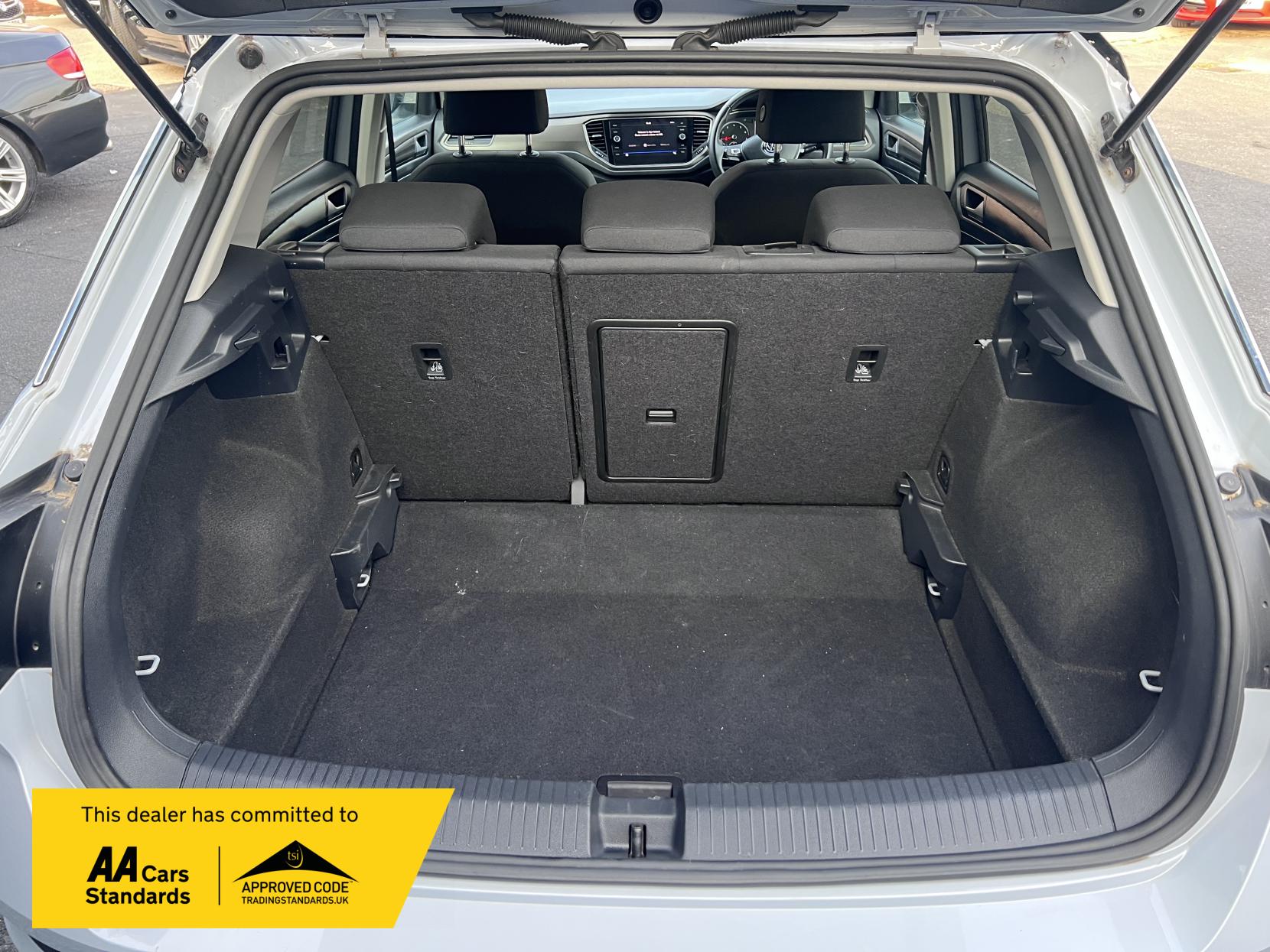 Volkswagen T-Roc 1.0 TSI GPF Design SUV 5dr Petrol Manual Euro 6 (s/s) (115 ps)